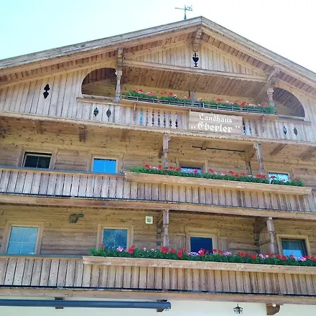 Eberler Apartament *